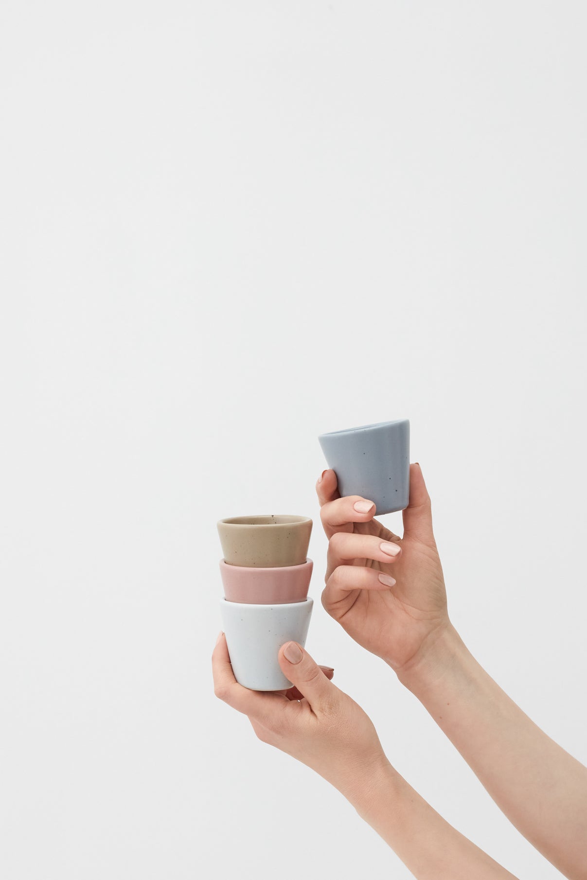 OUTLET MUG B 80 ML