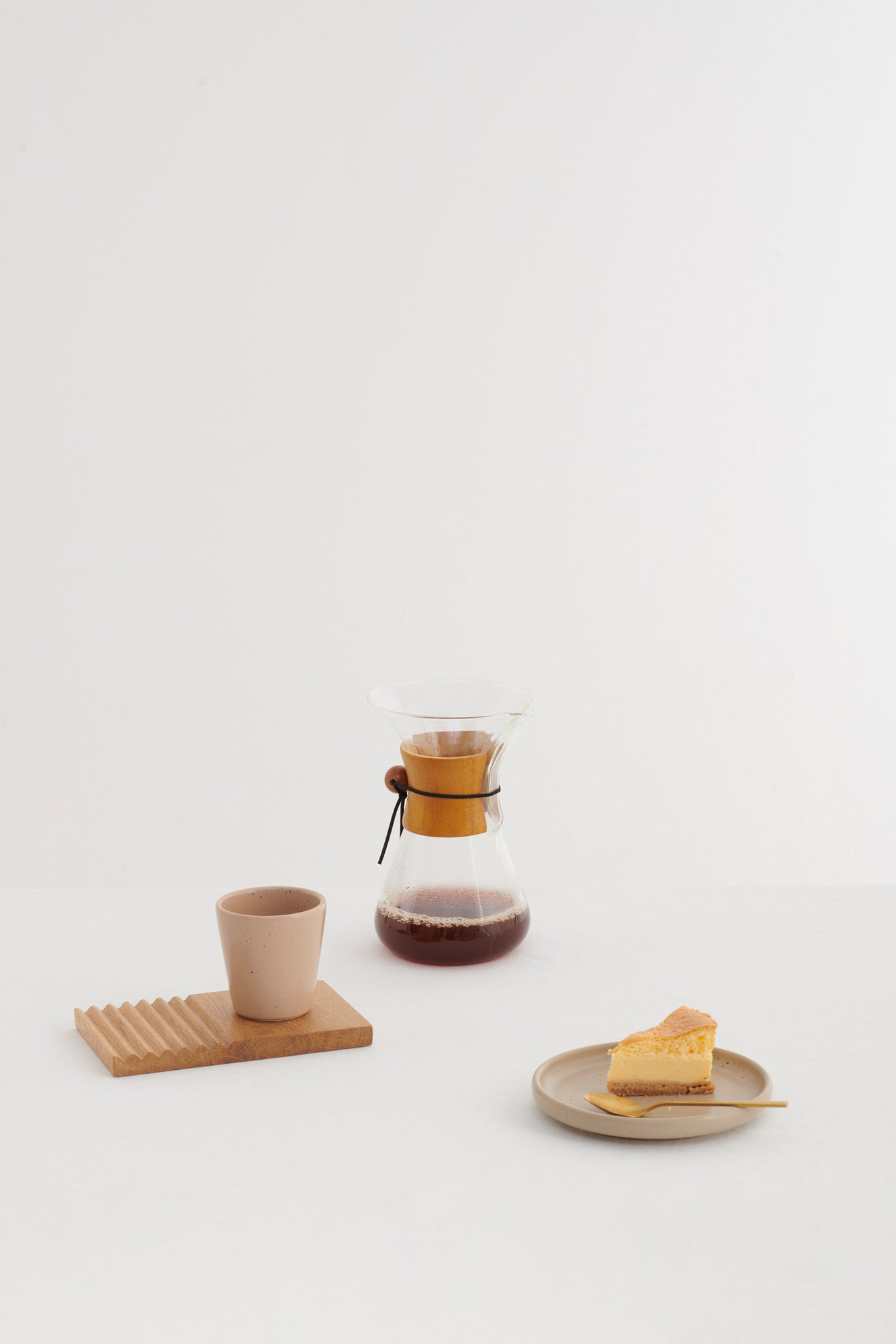 OUTLET MUG B 250 ML